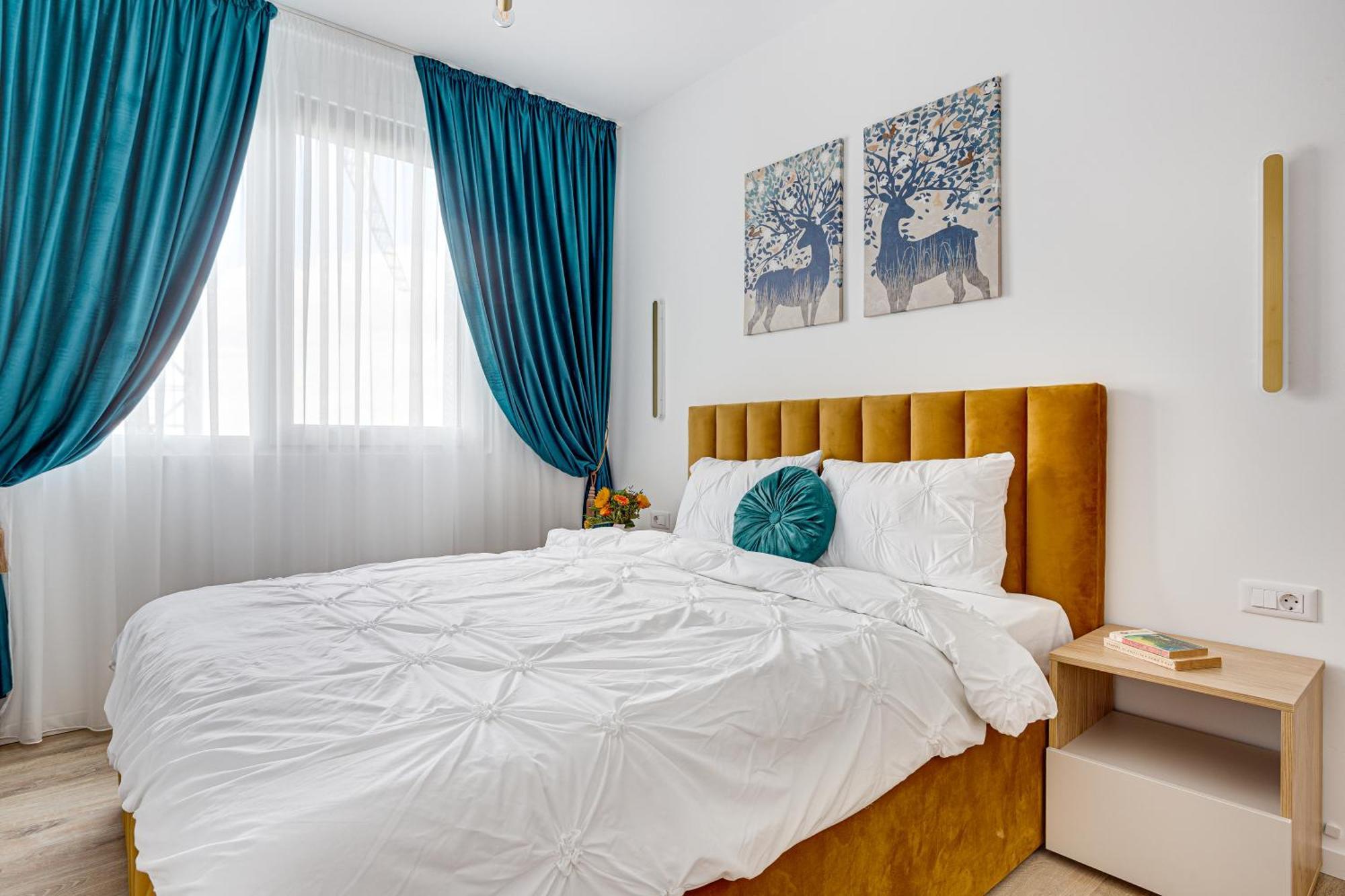 Ari - Afi Mall Luxurious Apartments With Free Parking Арад Екстер'єр фото