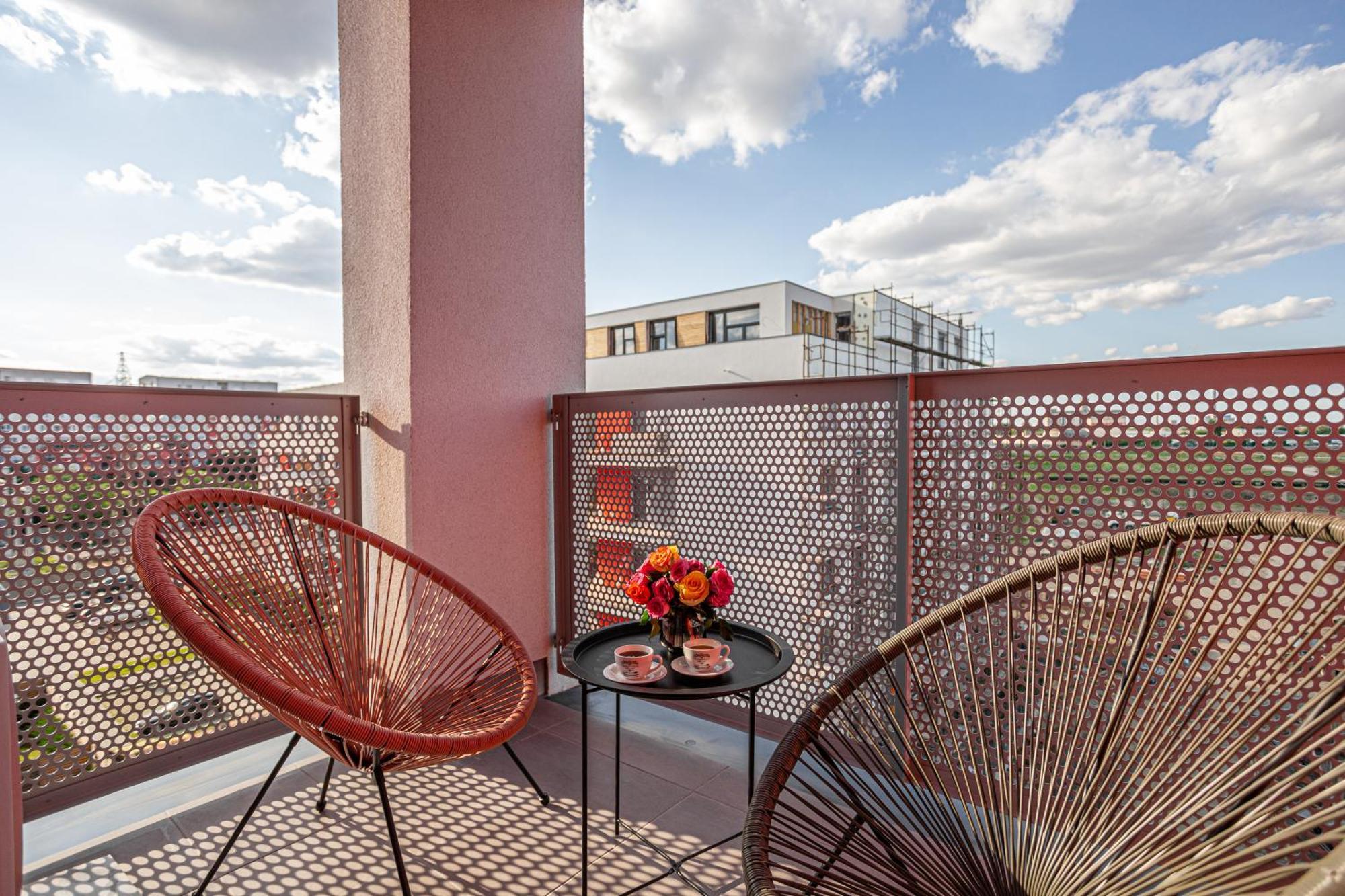 Ari - Afi Mall Luxurious Apartments With Free Parking Арад Екстер'єр фото
